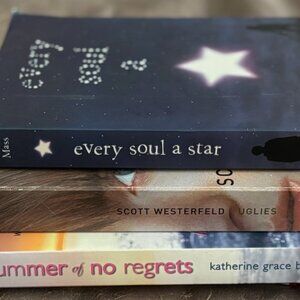 Uglies, Every Soul A Star and Summer of No Regrets Book Bundle